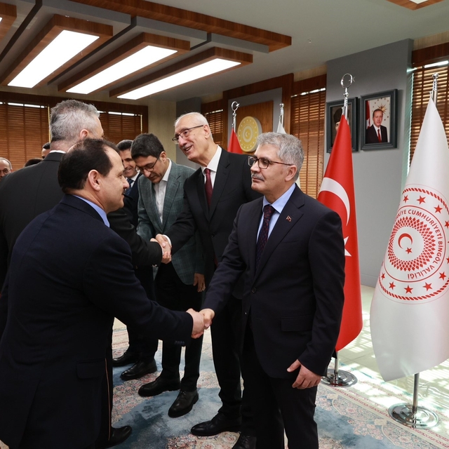 Bingöl'de resmi bayramlaşma töreni düzenlendi