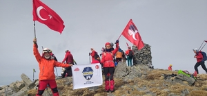Demircili dağcılar Kaz Dağlarına tırmandı
