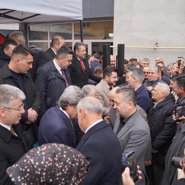 AK Parti Kayseri'de bayramlaştı