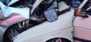 Osmaniye'de iki otomobil çarpıştı: 1 ölü, 6 yaralı