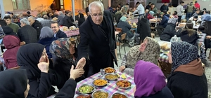 Başkan Arslan son iftarda Çamlıbel gençlerinin gönül sofrasına konuk oldu