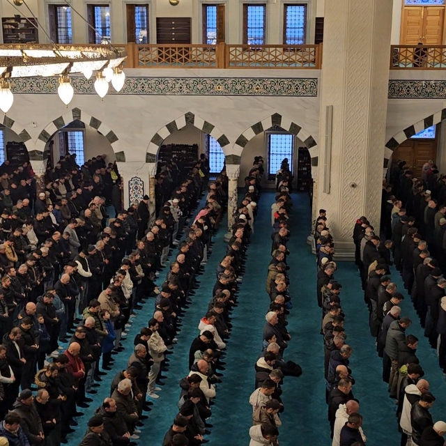 Zonguldak Uzun Mehmet Camii'nde Ramazan Bayramı coşkusu