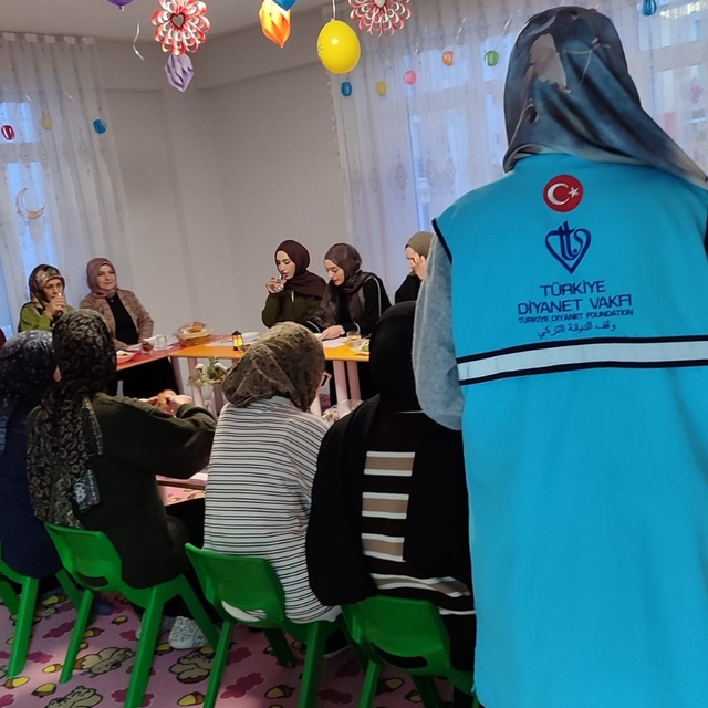 TDV Erzurum Kadın Kolları Ramazan'da aralıksız çalıştı