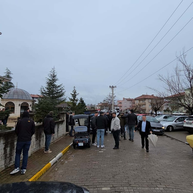 Sındırgı'da 4 büyüklüğünde deprem