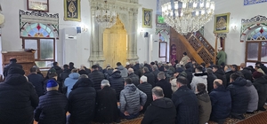 Bandırma'da 72 yıllık gelenek cami içinde sürdürüldü