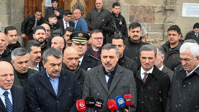 İçişleri Bakanı Çiftçi ile Milli Eğitim Bakanı Tekin, bayramı Erzurum'da karşıladı