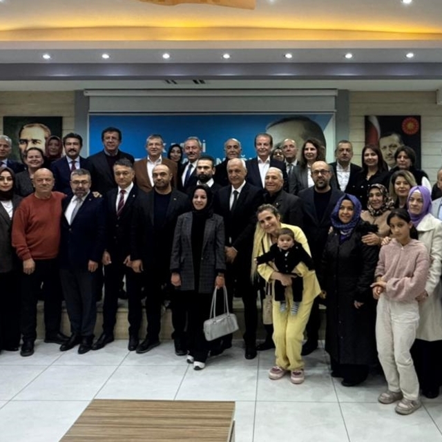 AK Parti Denizli İl Başkanlığı'nda bayramlaşma programı düzenlendi