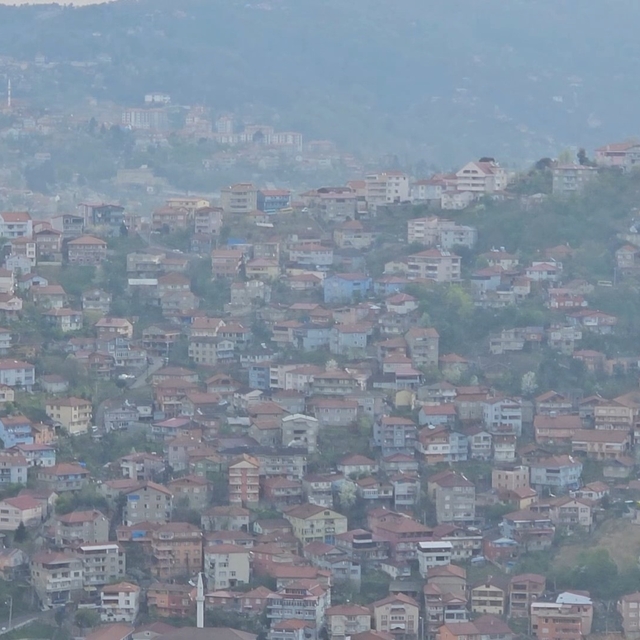 Zonguldak'ta bayram sabahı korkutan silah atma geleneği
