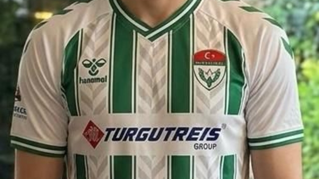 Kars 36 Sporlu futbolcu uğradığı silahlı saldırıda hayatını kaybetti