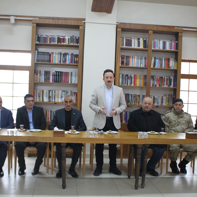 Malazgirt'te bayramlaşma töreni düzenlendi