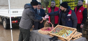 Kabir ziyaretinde bulunanlara sürpriz