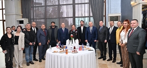 Manisa protokolü bayramlaşmada buluştu