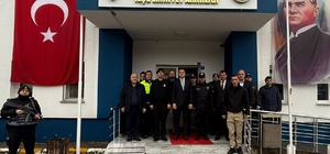 Aydıntepe'de vatandaşların ve görev başındaki personelin bayramı kutlandı