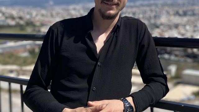 Takla atan otomobilin sürücüsü öldü