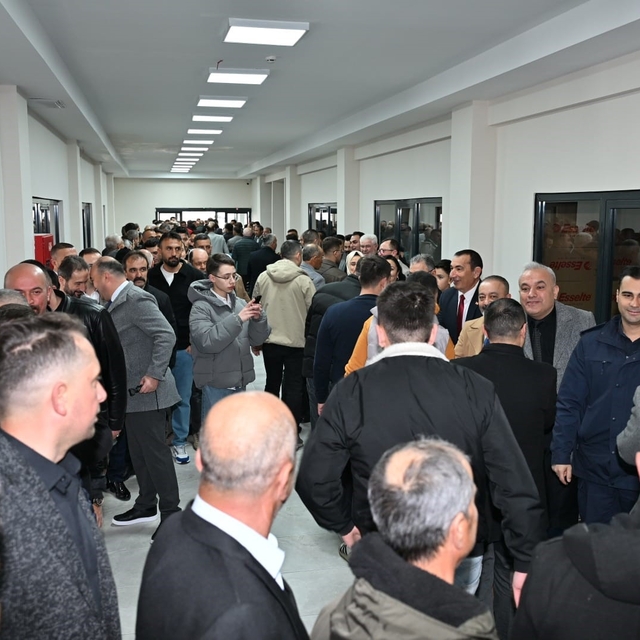 Demirci'de geleneksel bayramlaşma törenine yoğun katılım