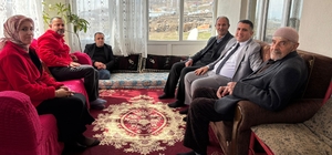 Kızılay’dan yalnız yaşayan yaşlılara bayram ziyareti