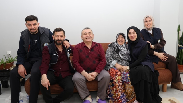 Kartepe'de bayramda gönüllere dokunan ziyaret