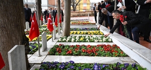 Kocaeli'de bayramda şehitliklerde dualar edildi