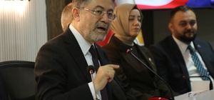 Bakan Yumaklı: "Üç tarafı denizlerle çevrili güzel ülkemin beş tarafı çatışmalarla, savaşlarla, her türlü krizle çevrilmiş durumda"