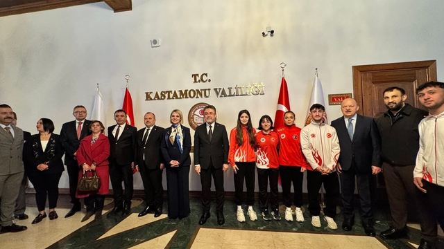 Bakan Yumaklı: Gecemizi gündüzümüze katıyoruz, katmaya da devam edeceğiz