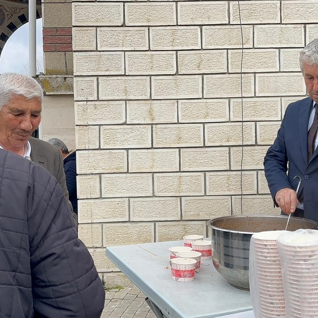 Vatandaşlara Ramazan Bayramı'nda "ekşili pilav" ikramı