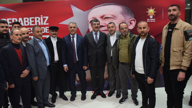 AK Parti Batman İl Başkanlığında bayramlaşma programı düzenlendi