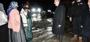 Milletvekili Arslan Tatar Kasrik’teki sel bölgesinde incelemelerde bulundu