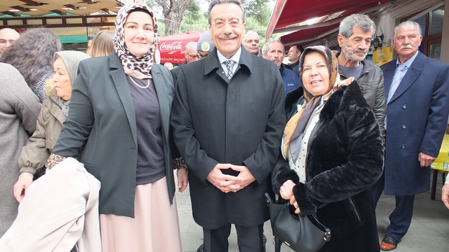 Burhaniye'de kadın muhtarlar bayramlaşma programına katıldı