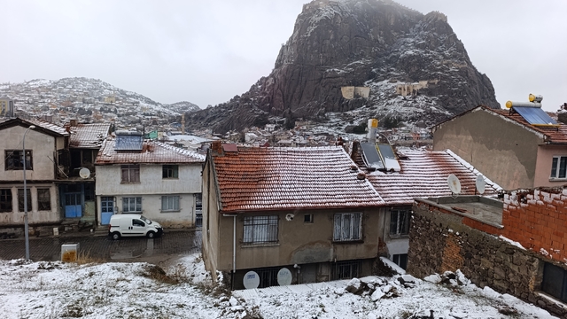 Afyonkarahisar'da kar yağışı
