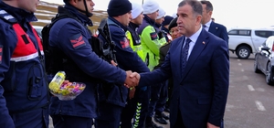 Bayburt’ta görev başındaki güvenlik güçlerinin bayramı kutlandı