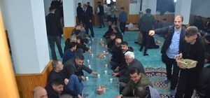 Bulanık Kaymakamı Koşansu vatandaşlarla bayramlaştı