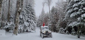 Kazdağları beyaz örtüsüne büründü