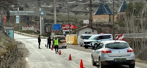 Erzincan'da bayram trafiğinde güvenlik uygulaması