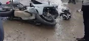 Diyarbakır’da motosiklet ile hafif ticari araç çarpıştı: 1 yaralı