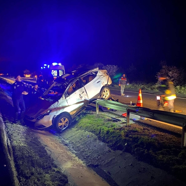 Eskişehir'de kaza; damat ile kayınvalide öldü, 3 yaralı