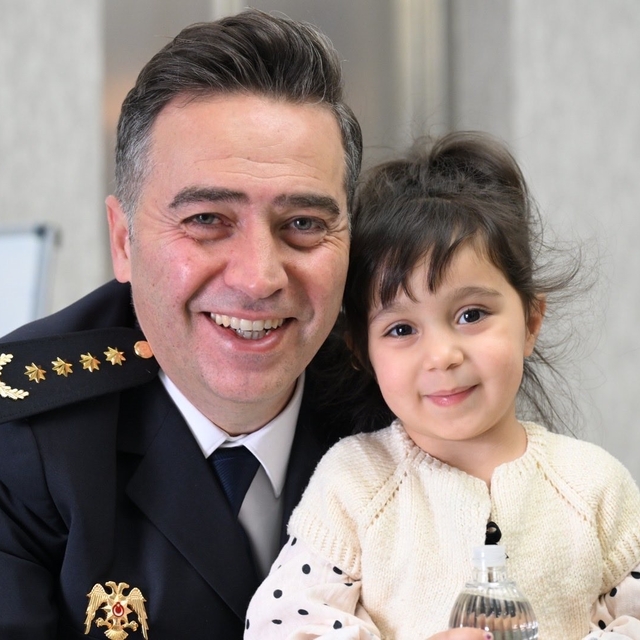 Ağrı Emniyet Müdürü Önder'den bayram mesaisindeki polislere ziyaret