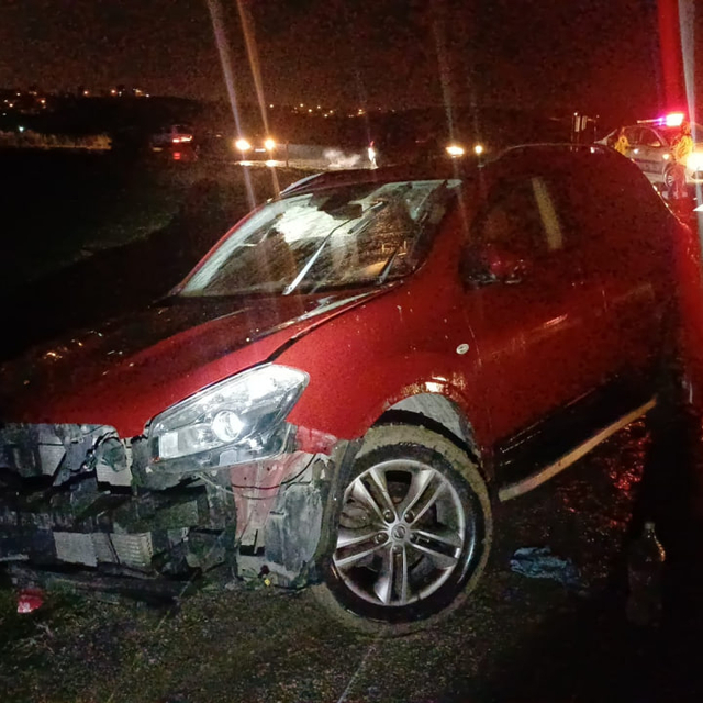 Çorum'da iki otomobil çarpıştı: 6 kişi yaralandı