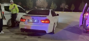 Tokat’ta abartı egzoz kullanan sürücüye ceza yağdı, araç trafikten men edildi