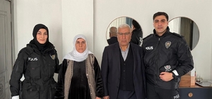 Özalp ilçesinde şehit ailelerine bayram ziyareti