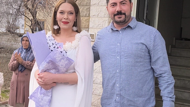 Iğdır'da Nevruz geleneği: Nişanlı kızlara 'honca' gönderildi