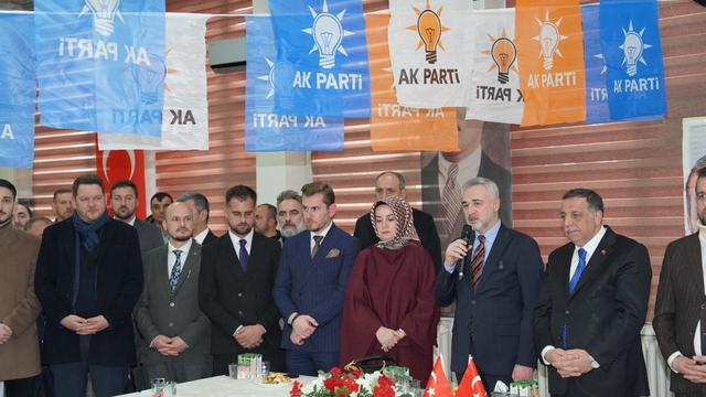 AK Parti Kırklareli teşkilatı bayramlaştı