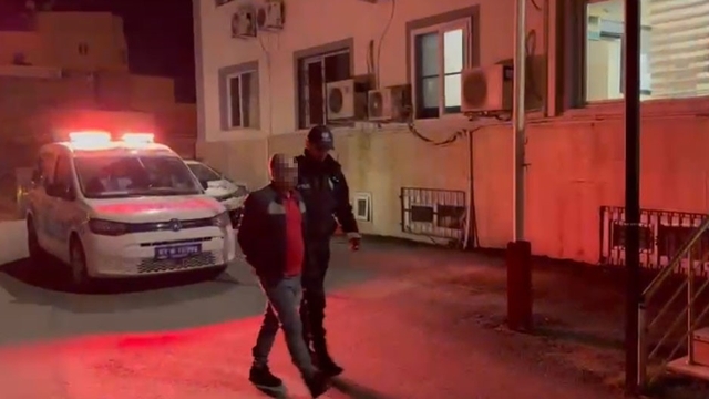 Adana'da 18 yıl 11 ay hapis cezasıyla aranan firari yakalandı