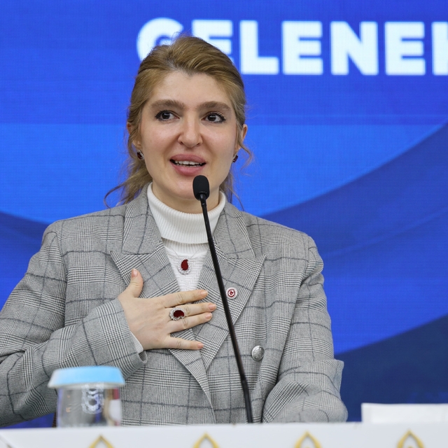 Malatya'da bayram buluşmaları
Milletvekili Ölmeztoprak: "Güçlü Türkiye, güç...