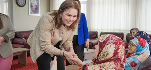 AK Parti Edirne İl Başkanı İba, huzurevi sakinleriyle bayramlaştı