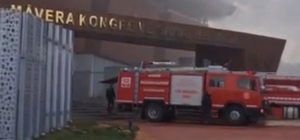 Gaziantep Üniversitesi'nde korkutan yangın: Milyonlarca liralık zarar oluştu Milyonlarca liralık yatırımla hayata geçirilen merkezde söndürme sistemleri devreye girmedi, büyük çapta maddi hasar oluştu