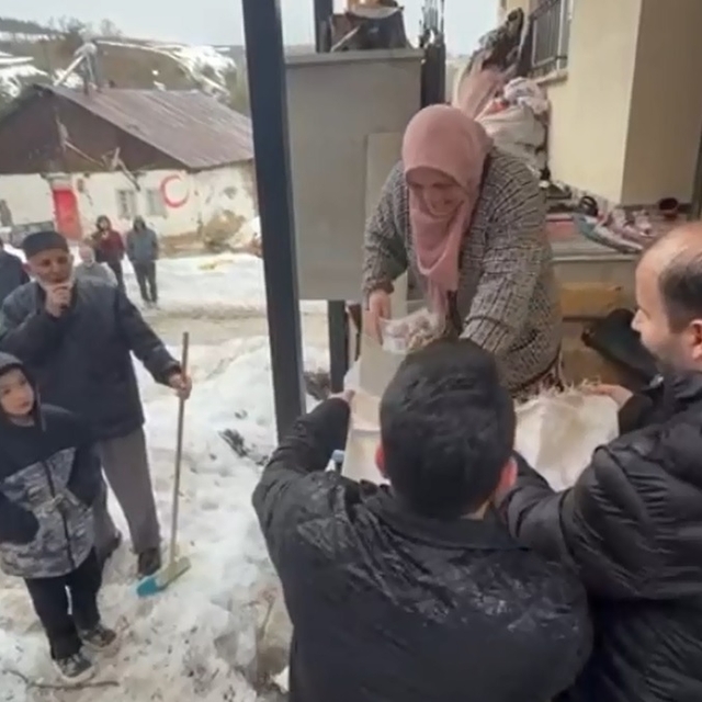 Sivas'ta 'saya' geleneği ile baharın gelişi kutlandı