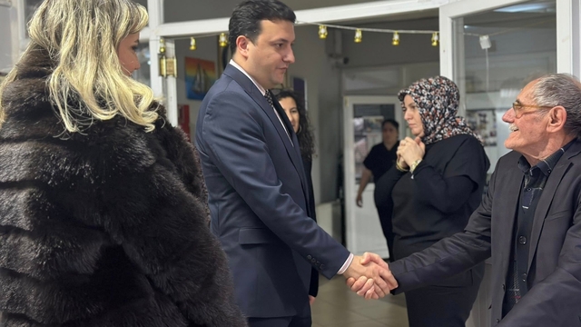 Pamukova Kaymakamı Temurci'den huzurevi sakinlerine bayram ziyareti