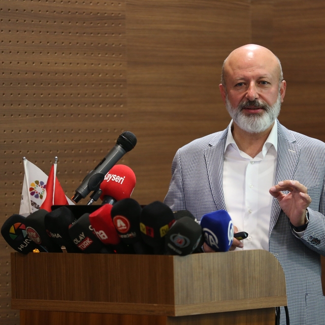 Başkan Çolakbayrakdar: "Yapay zekâ ve 3. nesil yazılım ile hızlı çözüm üret...