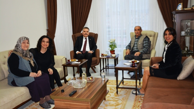 Kaymakam Odabaş'tan bayramda şehit ailelerine ziyaret