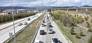 'Kilit kavşak' Kırıkkale'de bayram dönüşü yoğunluğu